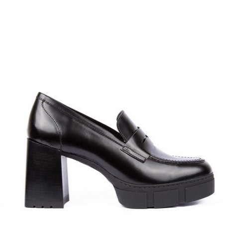 Unisa Kejana Black Loafer