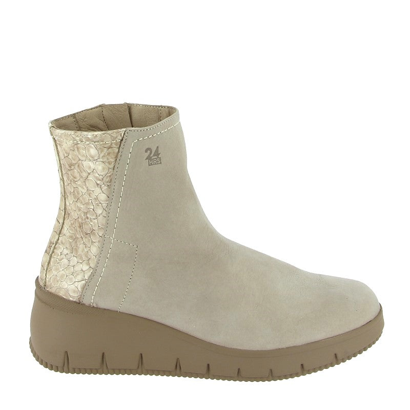 24 HRS 25842 Taupe Ankle Boot