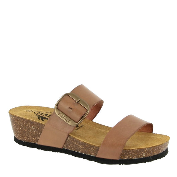 Delve into Plakton's 823004 Tan Wedge Slide to discover a plush memory cushion footbed, ensuring all-day comfort. Crafted with precision, this detail promises a luxurious wearing experience.