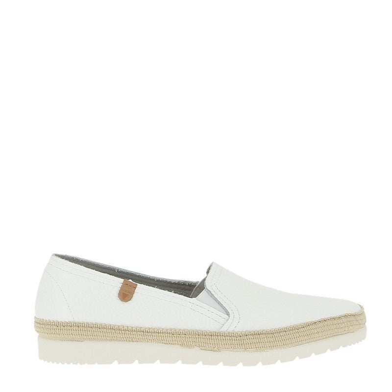 Verbenas Nuria White Slip On