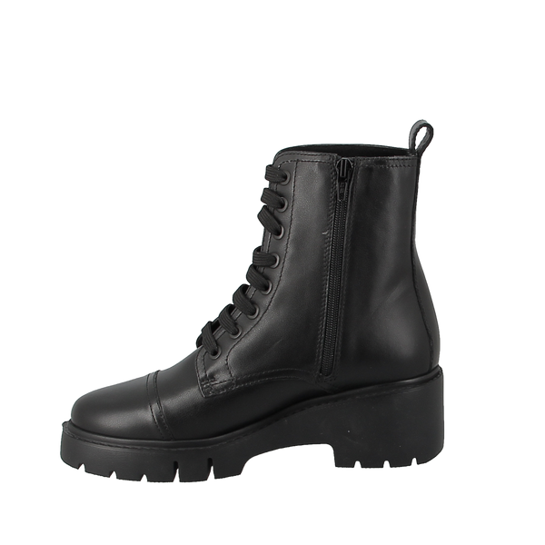 Unisa Juliet Black Ankle Boot